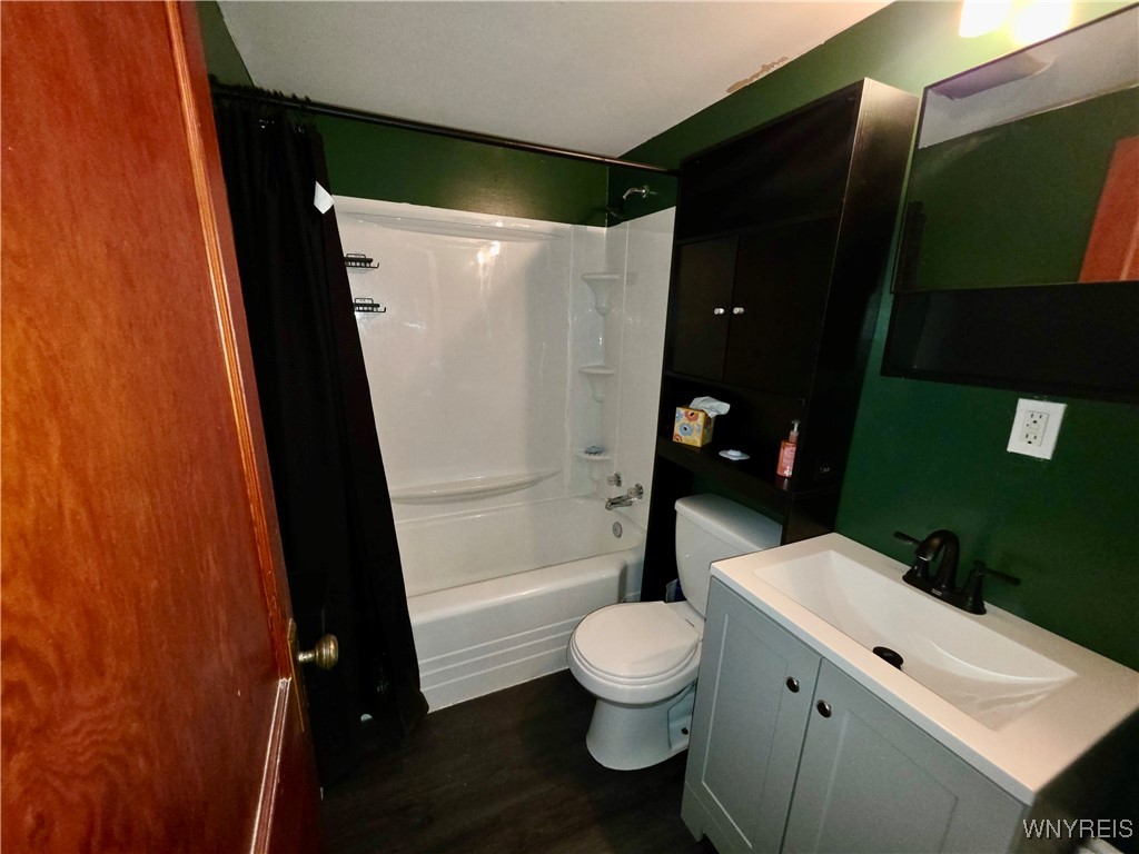 photo undefined: 23 Hill Street Upper, Tonawanda NY 14150