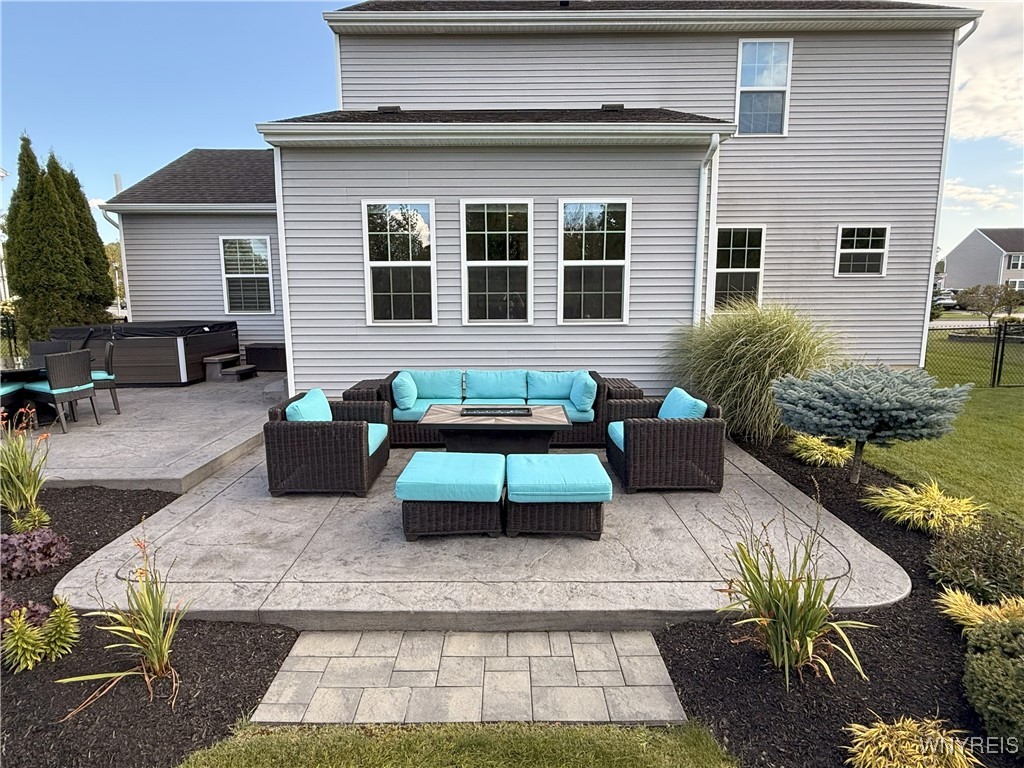 photo undefined: 16 Crabapple Lane, Lancaster NY 14086