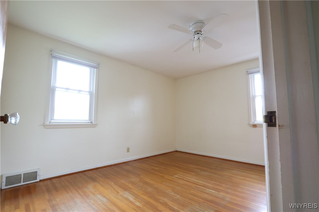 photo 1 : 105 Fernald Avenue, West Seneca NY 14218