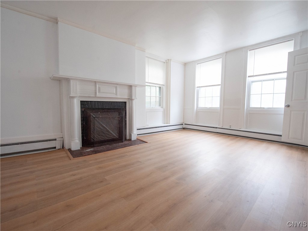 photo 4 : 2807 Genesee Street, Utica NY 13501