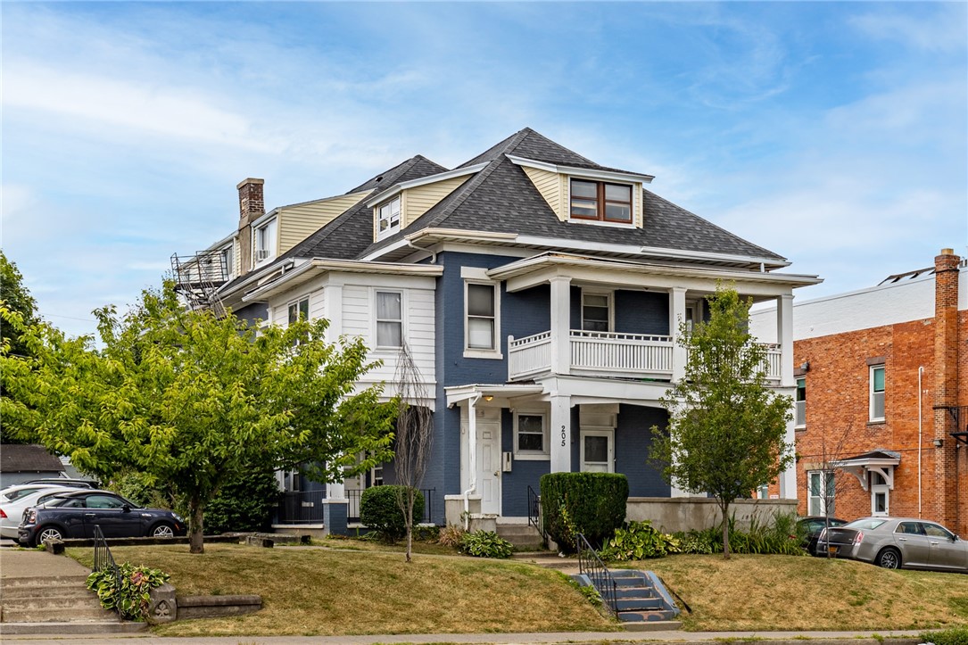 photo undefined: 201 Lake Avenue, Rochester NY 14608