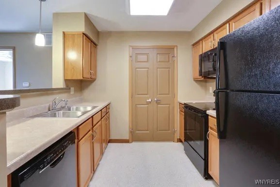 photo VcmCXaRgp8GP282MRqr3fCGXOrRXhDpdNNv1BE: 3820 Deer Lakes Drive, Amherst NY 14228