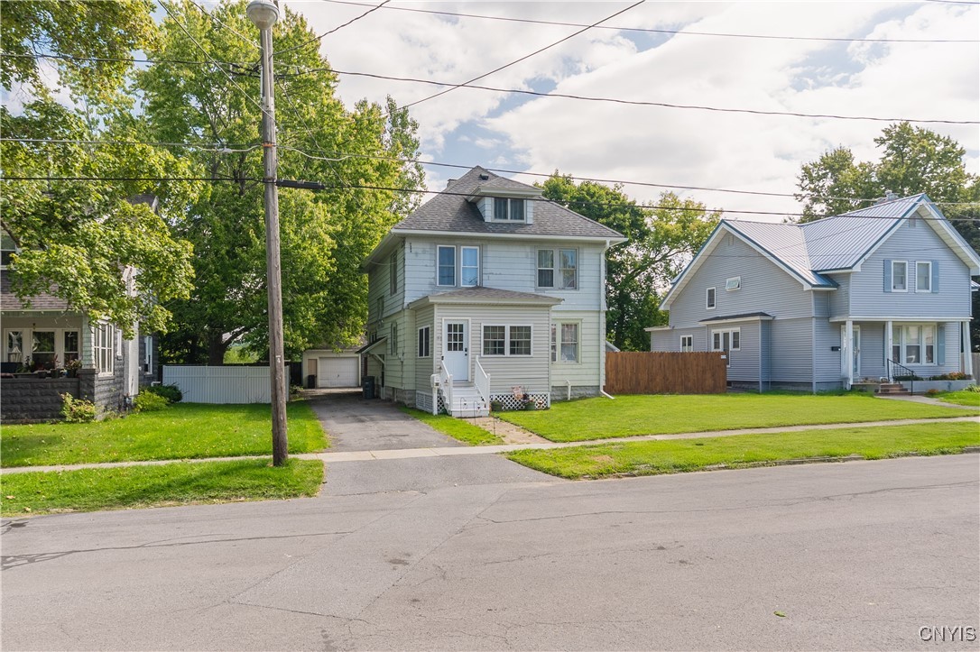 photo 1 : 124 Monroe Avenue, Watertown City NY 13601