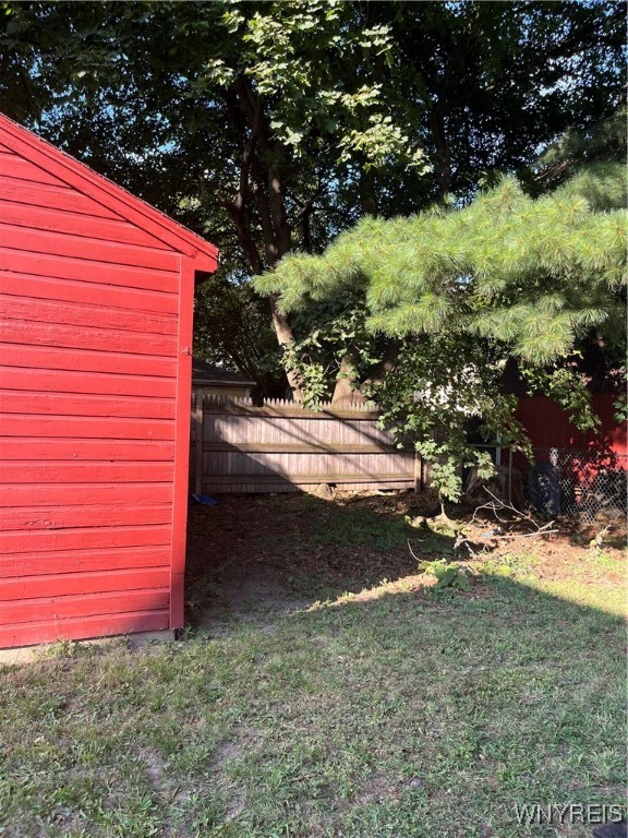 photo 3 : 2228 Cleveland Avenue, Niagara Falls NY 14305