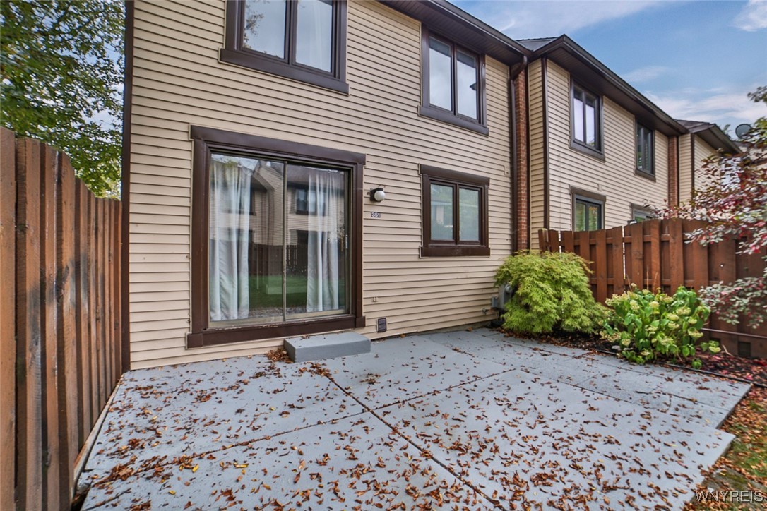 photo undefined: 351 Charlesgate Circle, Amherst NY 14051