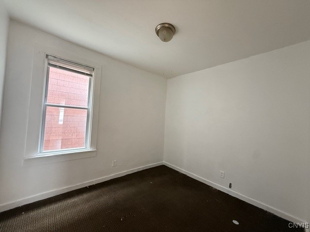 photo 2 : 1208 City Street 3, Utica NY 13502