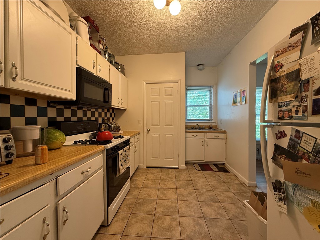 photo 2 : 453 Averill Avenue, Rochester NY 14607