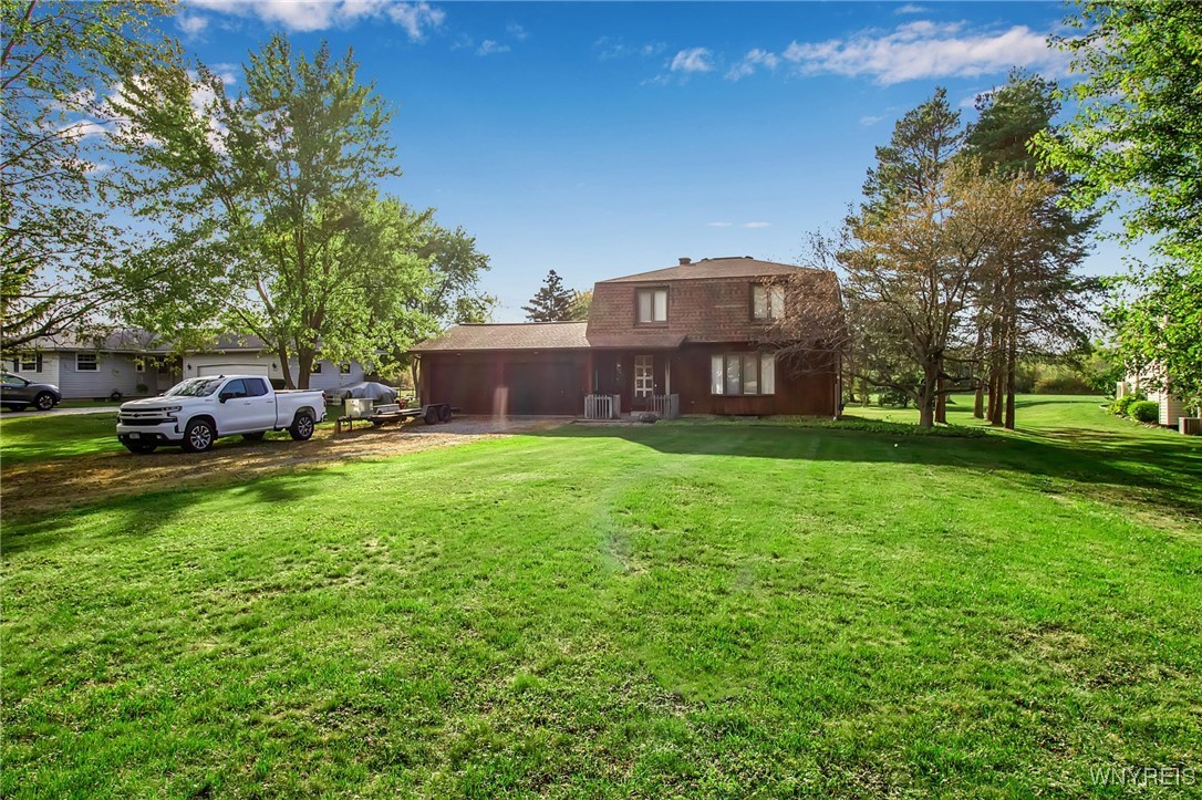 photo undefined: 1100 Town Line Road, Lancaster NY 14004