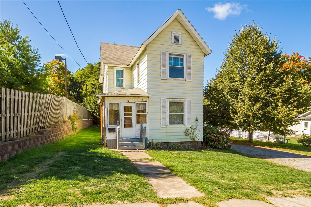 photo 1 : 5 Belden Avenue, Sodus NY 14551