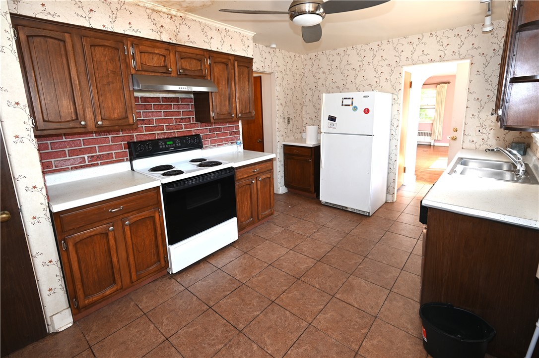 photo 1 : 30 Redfern Drive, Rochester NY 14620