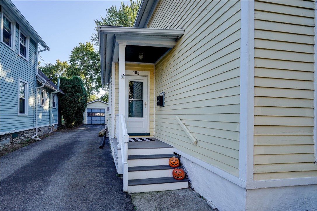 photo 4 : 185 Caroline Street, Rochester NY 14620