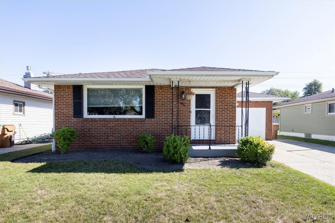 photo 0: 95 Brentwood Drive, Cheektowaga NY 14227