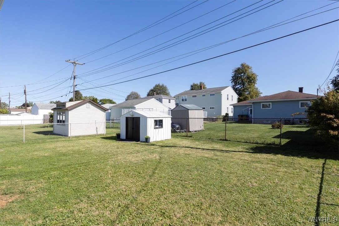photo 2 : 95 Brentwood Drive, Cheektowaga NY 14227