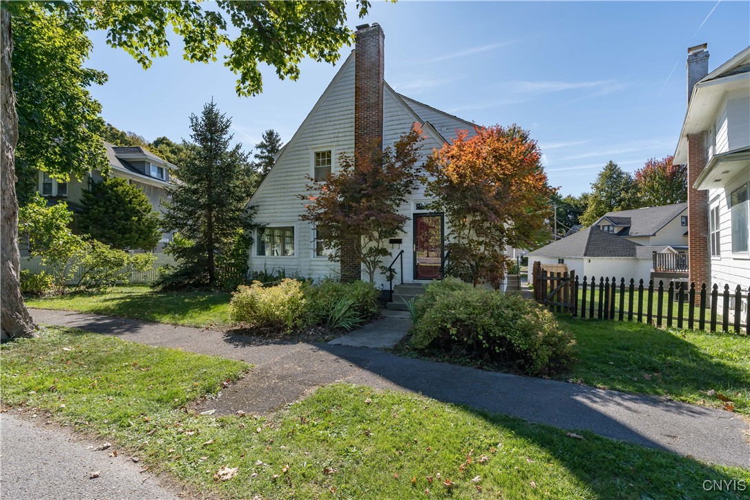 photo m7Pchu4cxXiSlN7wySjgwH03M: 312 Park Drive West, Watertown City NY 13601