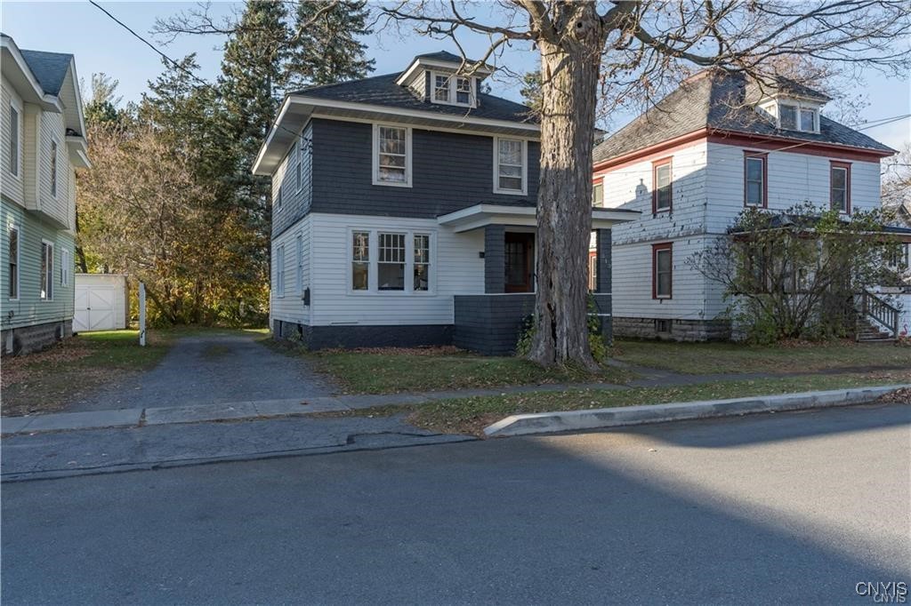 photo 17RVo4wexGk0C-ywcDgMIYuMq3s: 213 North Pleasant Street, Watertown City NY 13601