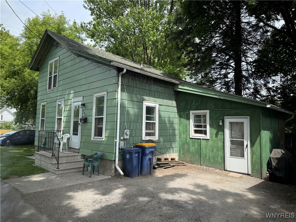 photo undefined: 107 Works Place, Lockport City NY 14094