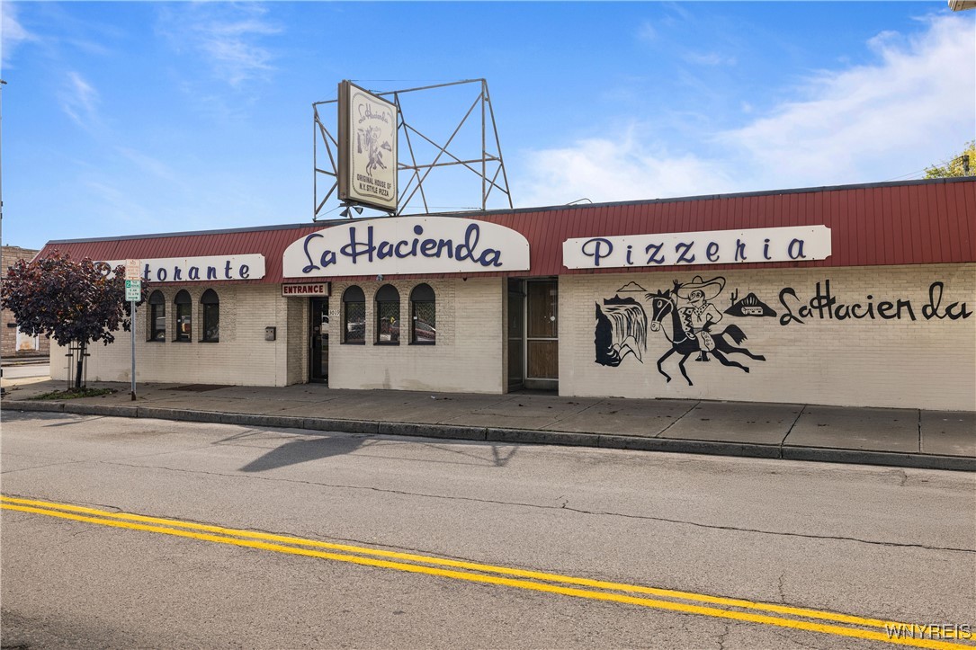 photo undefined: 3019 Pine Avenue, Niagara Falls NY 14301