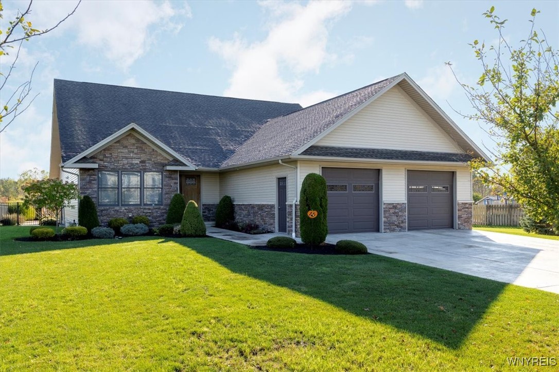 photo undefined: 167 Siebert Road, Lancaster NY 14086