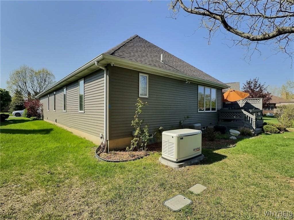 photo undefined: 66 Sutherland Court, Clarence NY 14221