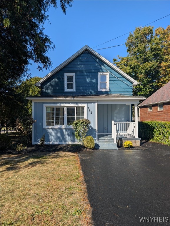 photo undefined: 782 Main Street, West Seneca NY 14224