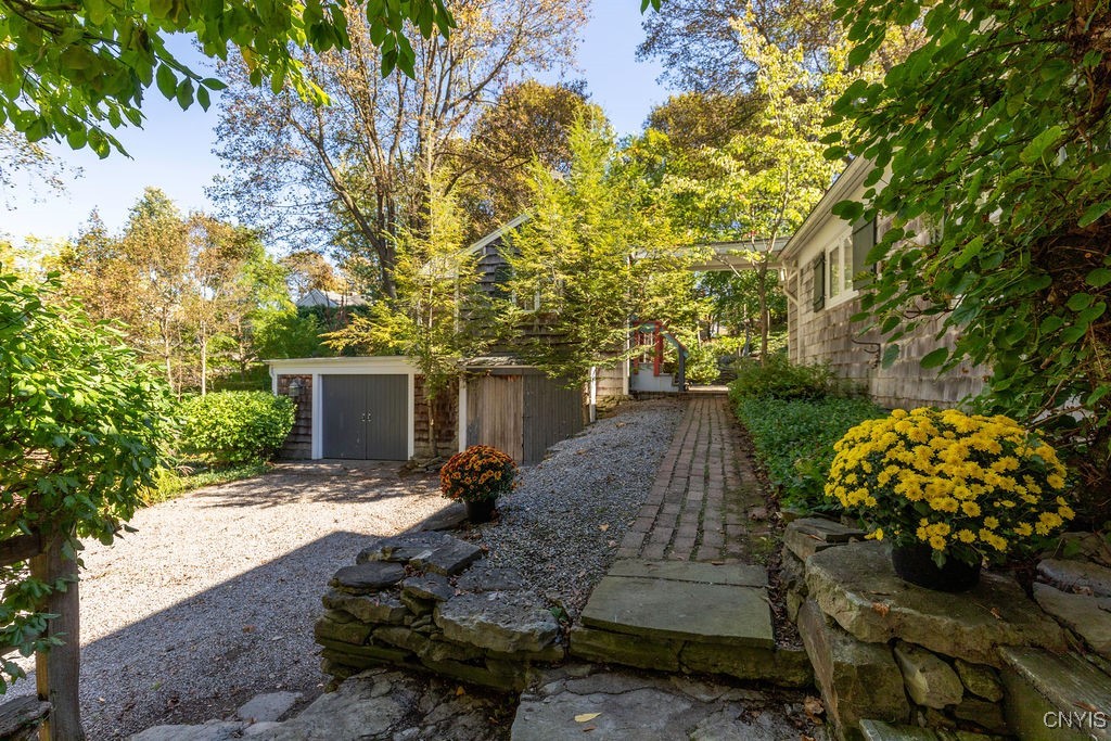 photo 1 : 201 Warren Street, Manlius NY 13066