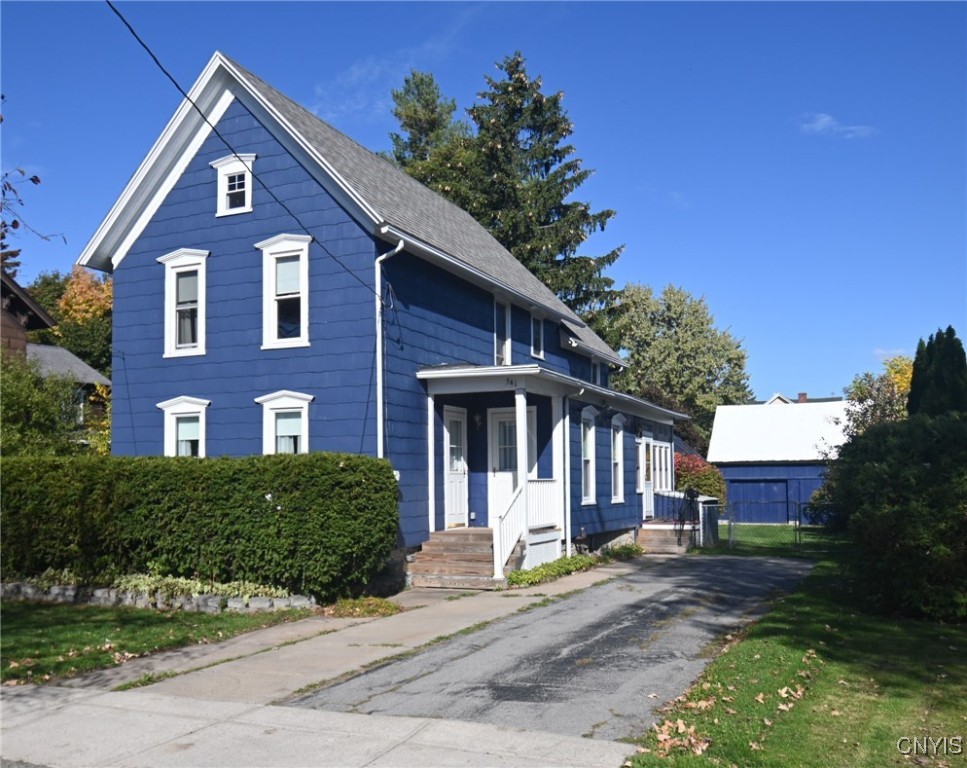photo FYB9UQHQEH21ZyRpK9g7HqrZ2bvhTiQV0zny-dn5ug: 541 John Street, Clayton NY 13624