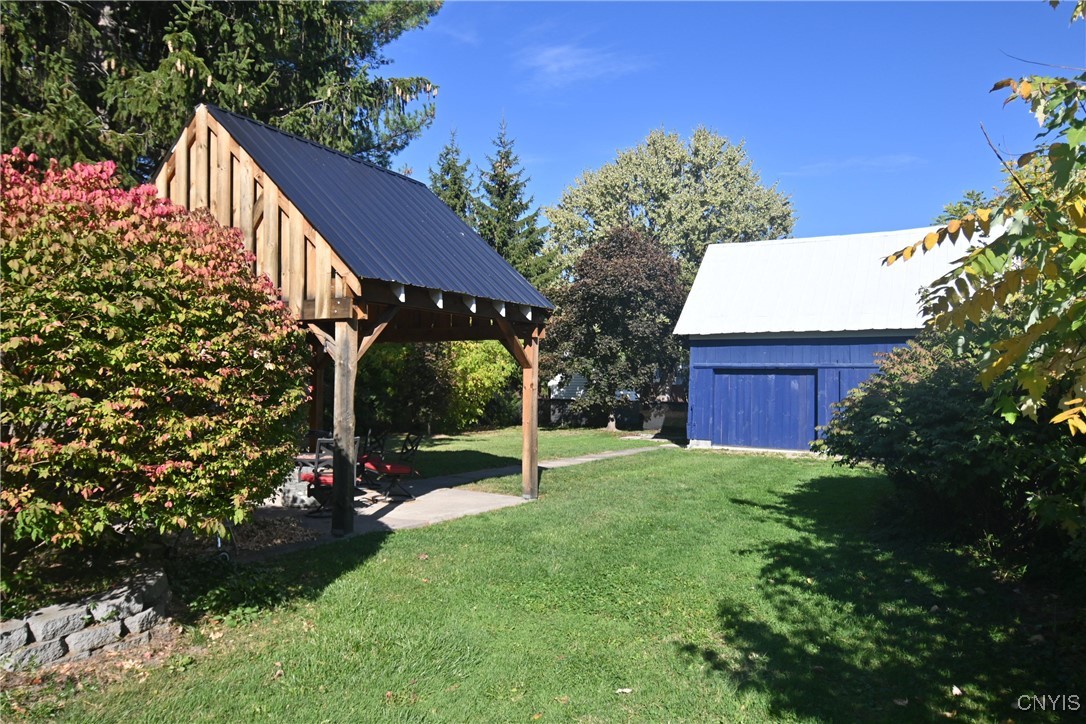 photo 2 : 541 John Street, Clayton NY 13624