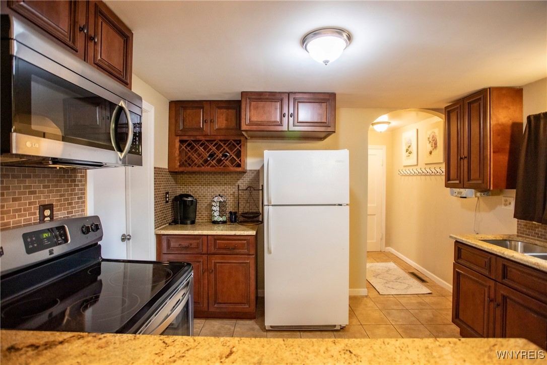 photo 1 : 12 Elizabeth Street, Ellicottville NY 14731