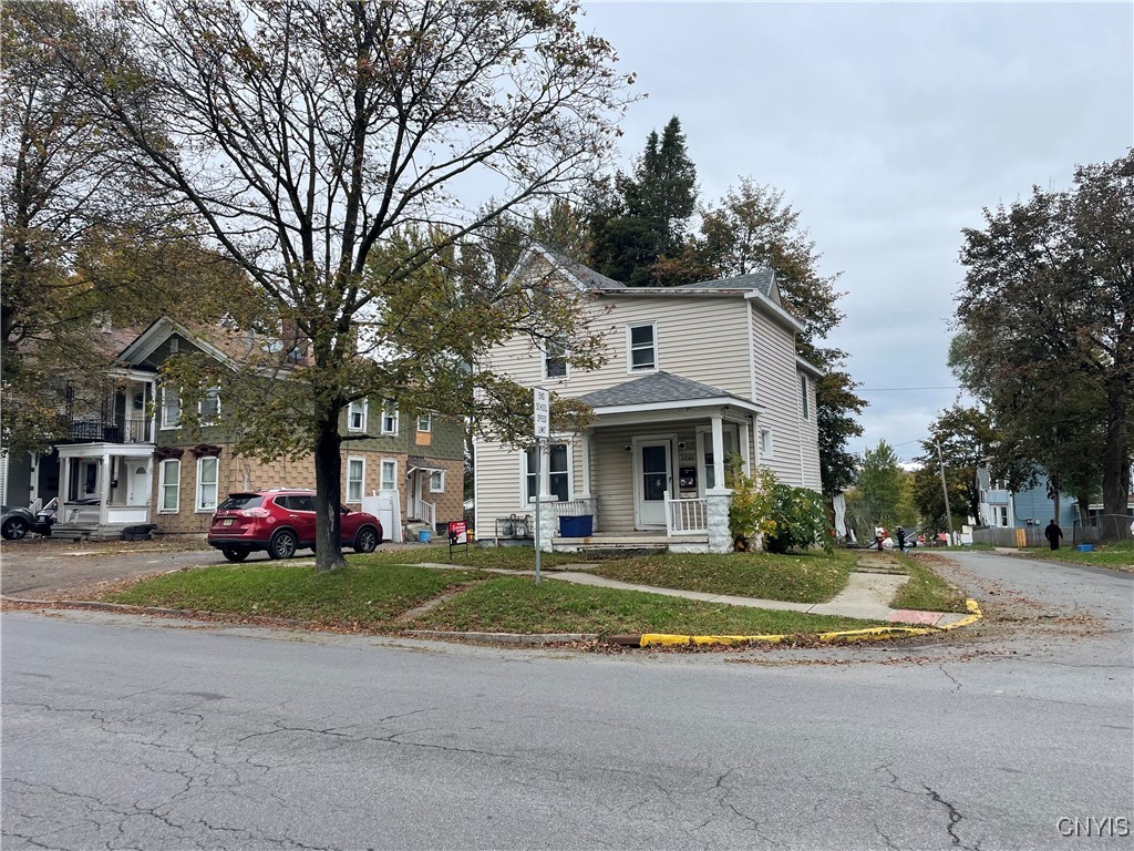 photo 4SoxBmTns2: 1200 Court Street, Utica NY 13502