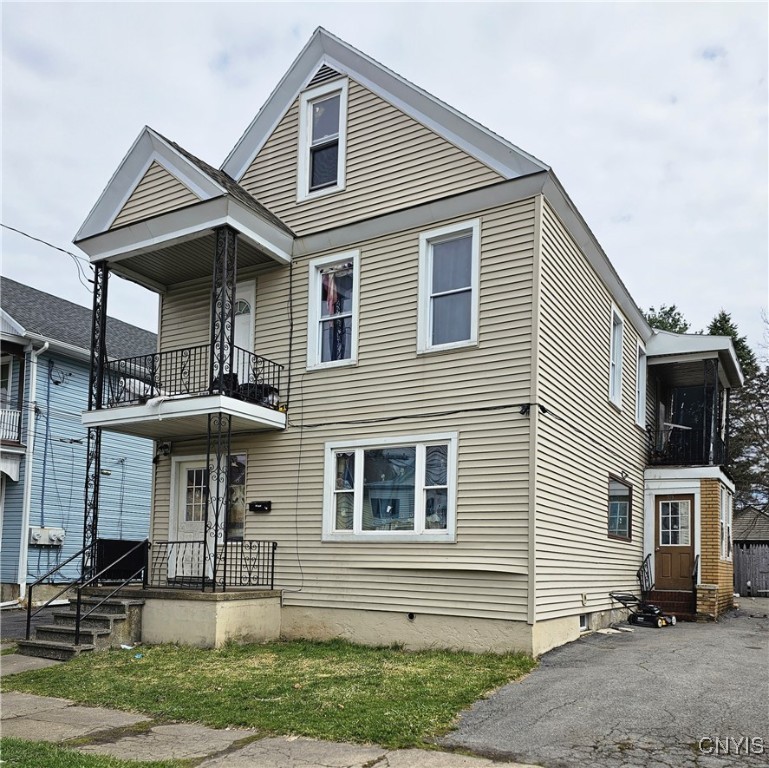 photo OrVbcgujFV2RKafB5sa8ZLl0oSTDmWPyfvpIbLdoTw: 515 Nichols Street, Utica NY 13501