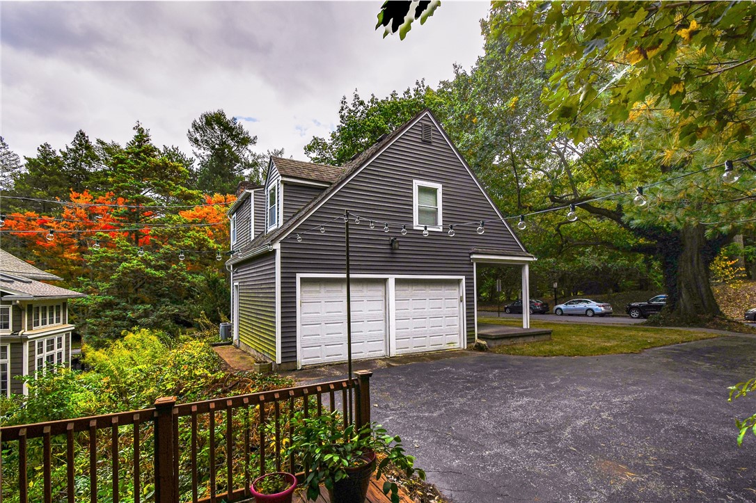 photo 4 : 56 Alpine Street, Rochester NY 14620