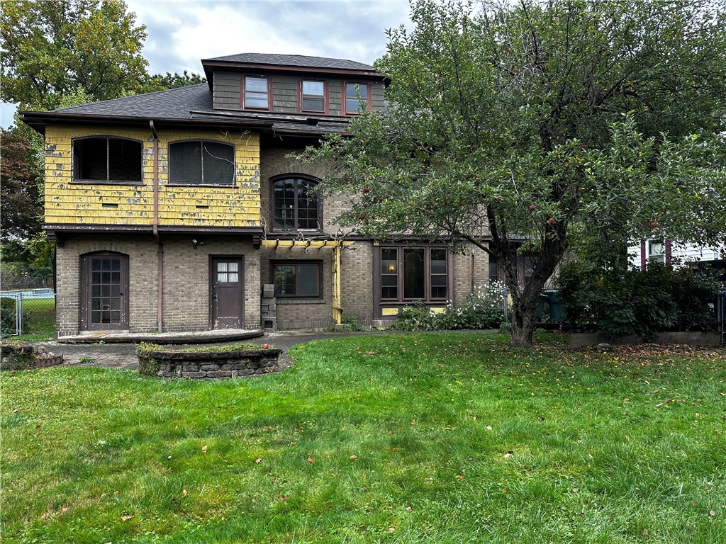 photo 3 : 47 Park View Street, Rochester NY 14613