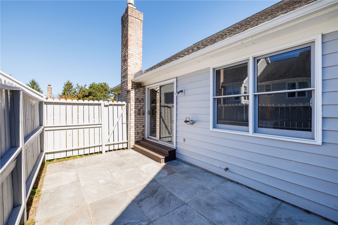 photo undefined: 94 Greenwood Park, Pittsford NY 14534