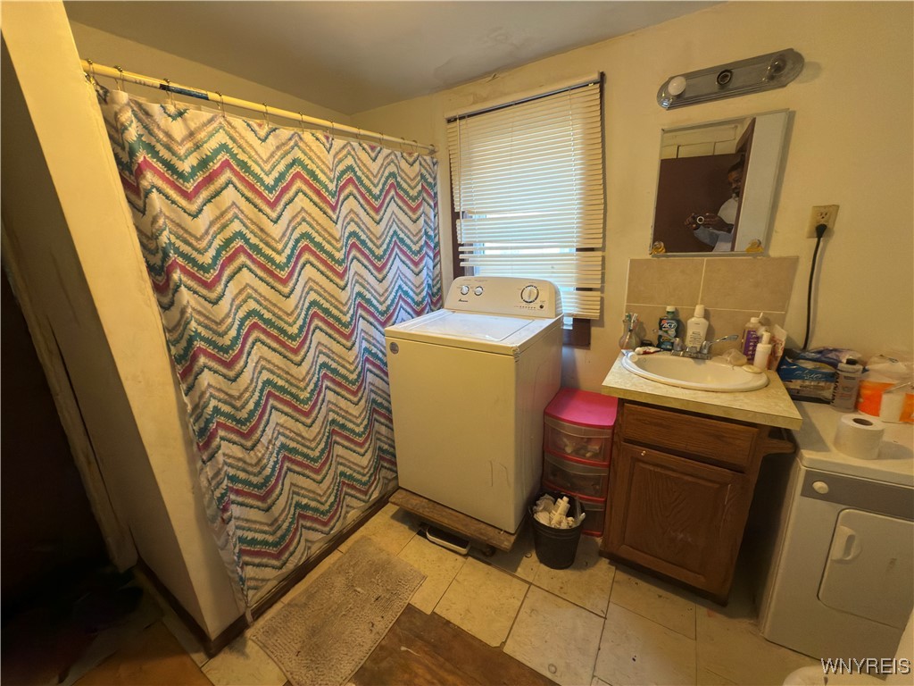 photo undefined: 839 Perry Street, Buffalo NY 14210
