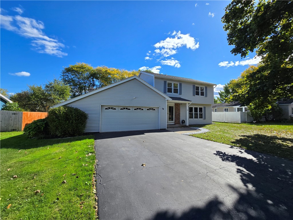 photo 9AjRd7gtsY6XwMdVvNobw: 16 Long Park Lane, Greece NY 14612