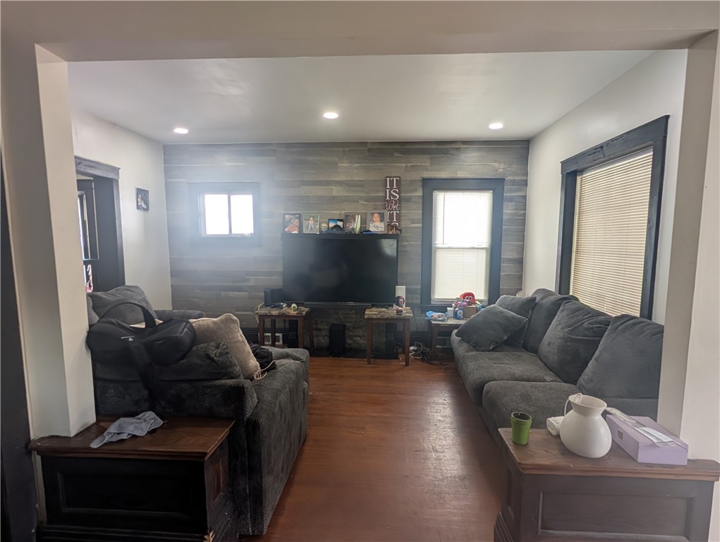 photo 4 : 232 Alameda Street, Rochester NY 14606