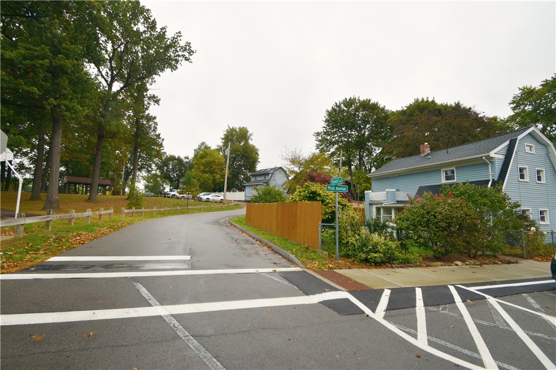 photo undefined: 7 Forest Road, East Rochester NY 14445