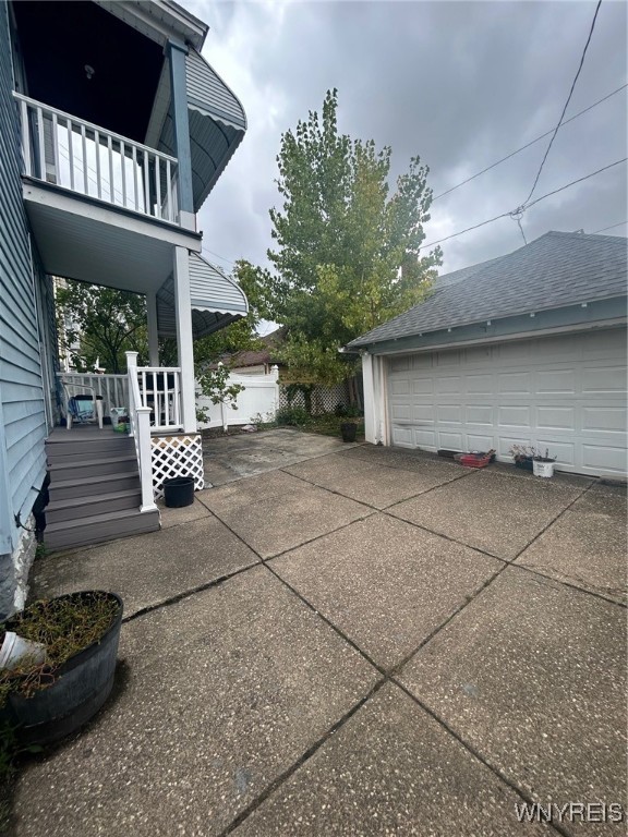 photo RZksObHUfjTGLQ: 155 Colvin Avenue upper, Buffalo NY 14216