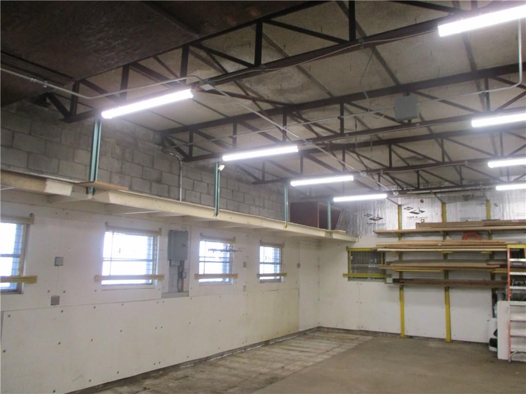 photo 2 : 21 Klein Street, Rochester NY 14621