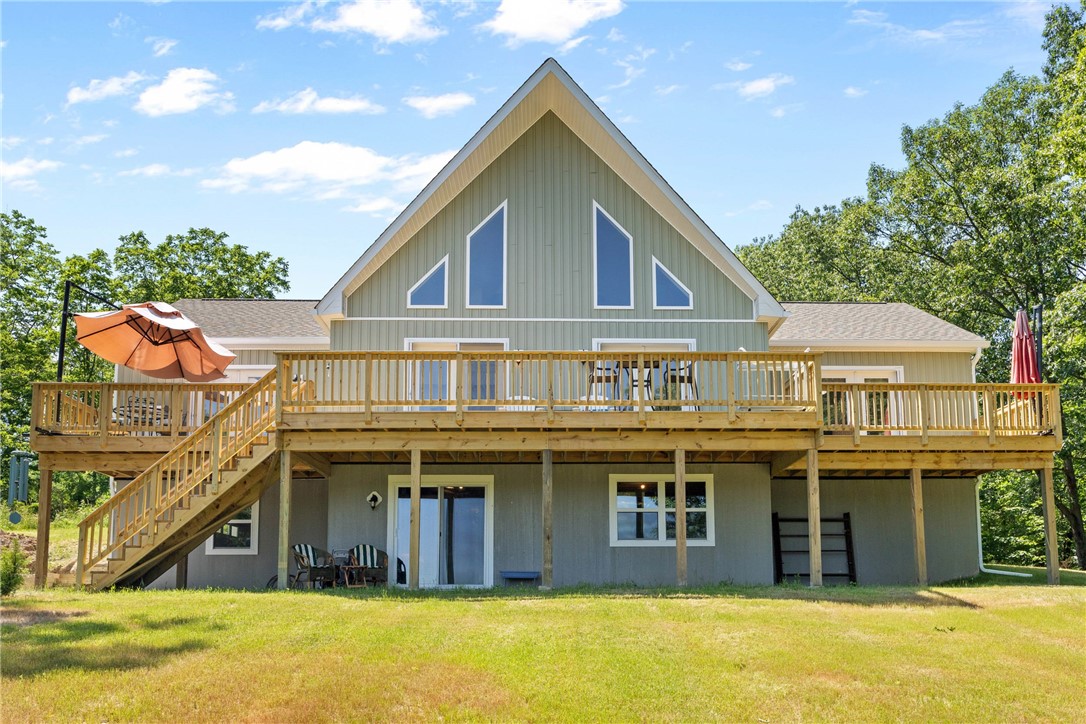 photo r4Gn1u4cU: 8 Red Cedar Falls Lane, Starkey NY 14837