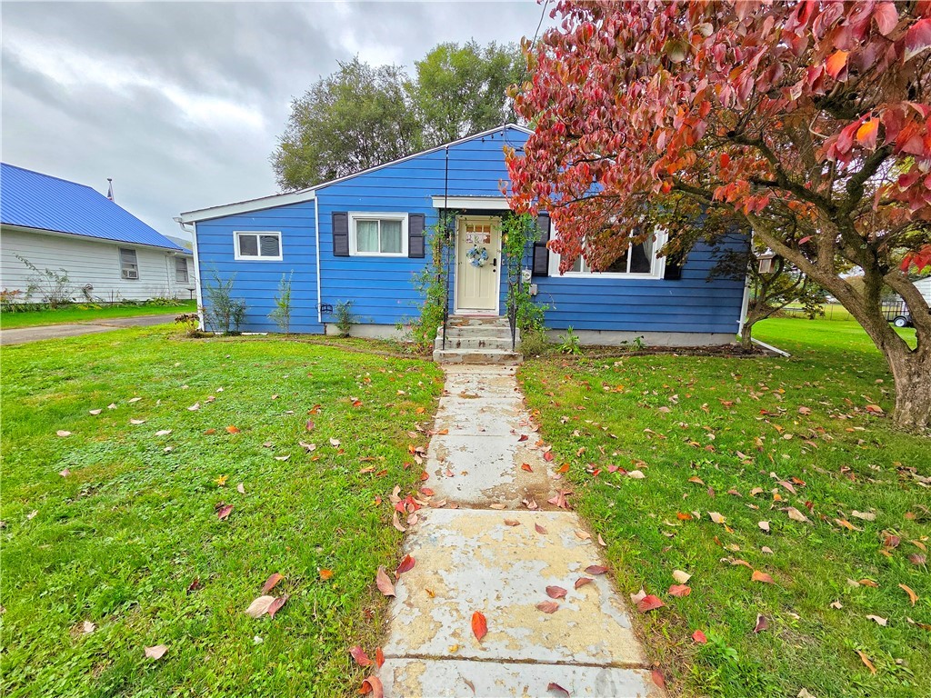 photo V0-cLsct-DWrAsn4eu26LzdRuOsgBUOptOA: 1112 Richard Street, Southport NY 14904