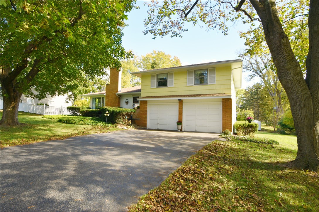 photo 1 : 97 Highledge Drive, Penfield NY 14526