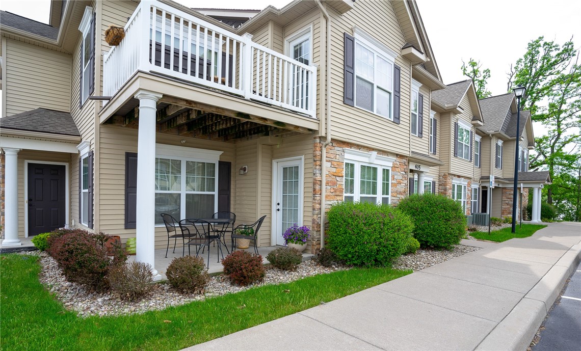 photo undefined: 1260 Lehigh Station Road 1001, Henrietta NY 14467
