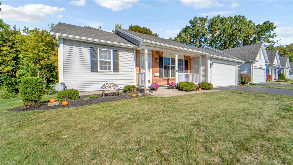 photo undefined: 100 Brownstone Lane, Greece NY 14615