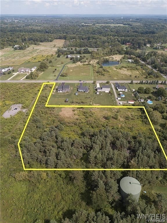 photo 0: 3432 Transit Road, Orchard Park NY 14127
