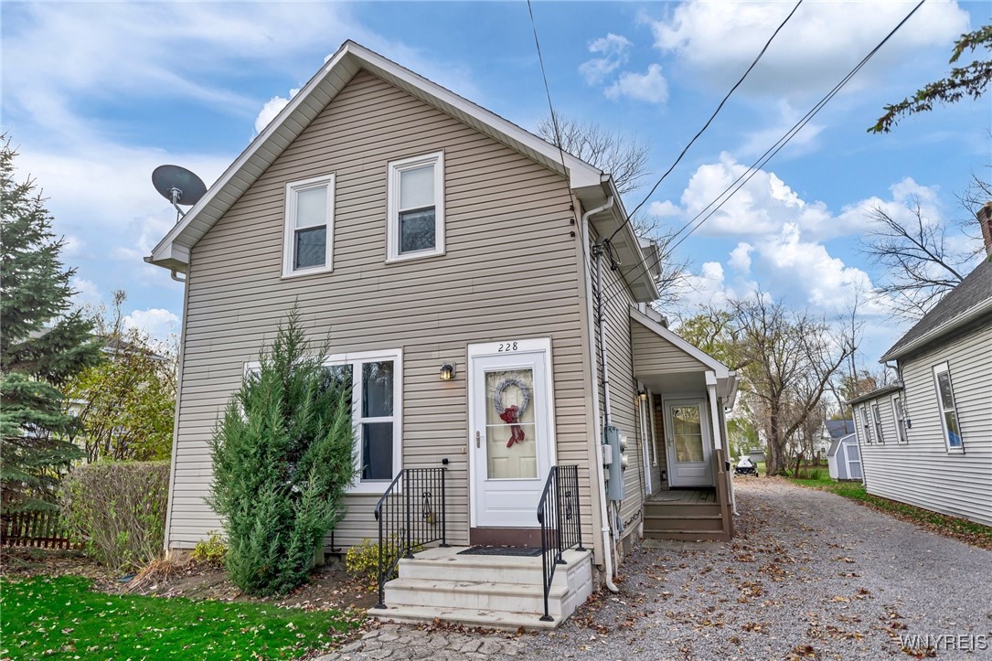 photo undefined: 228 William Street, Tonawanda NY 14150