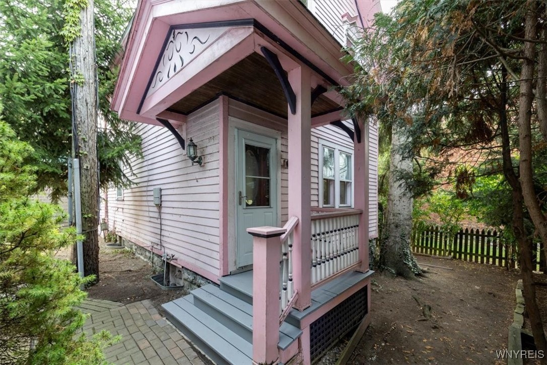 photo 0: 140 Park St Street, Buffalo NY 14201