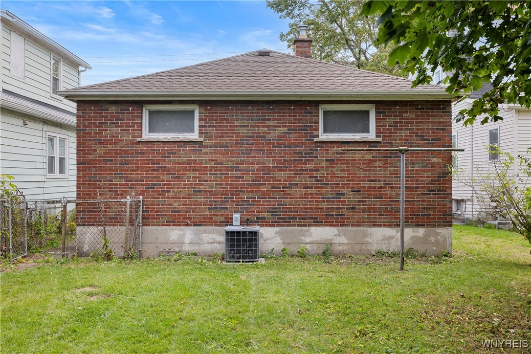 photo undefined: 140 73rd Street, Niagara Falls NY 14304