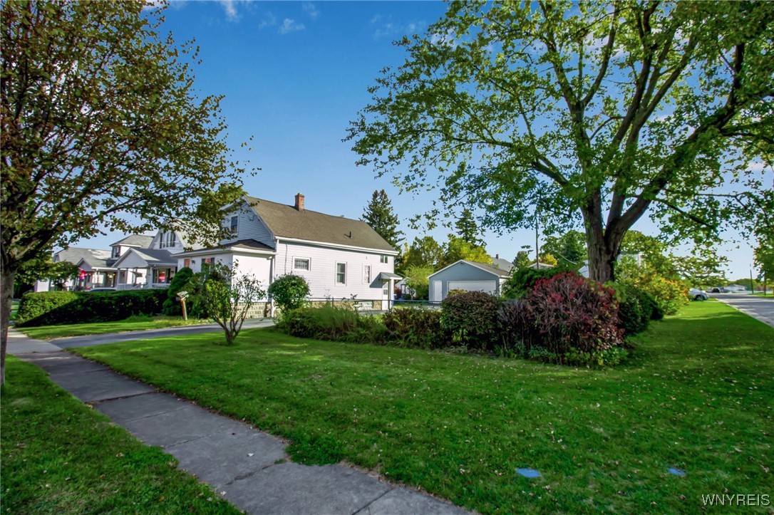 photo 3 : 93 Barnsdale Avenue, West Seneca NY 14224