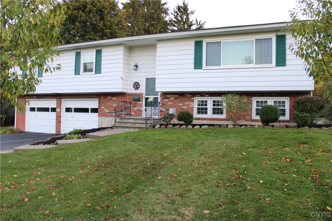 photo undefined: 37 Janet Terrace, New Hartford NY 13413